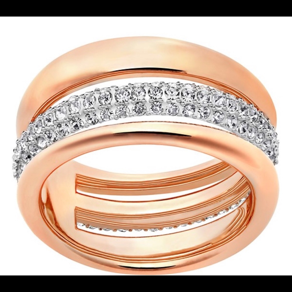 Rose gold ring